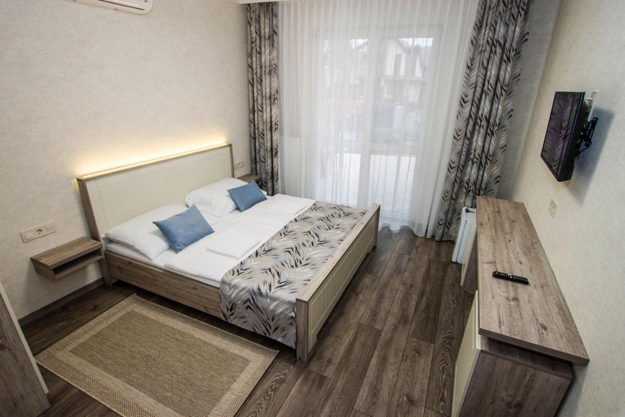 Hotel Járja Panzió Hajdúszoboszló Exterior foto